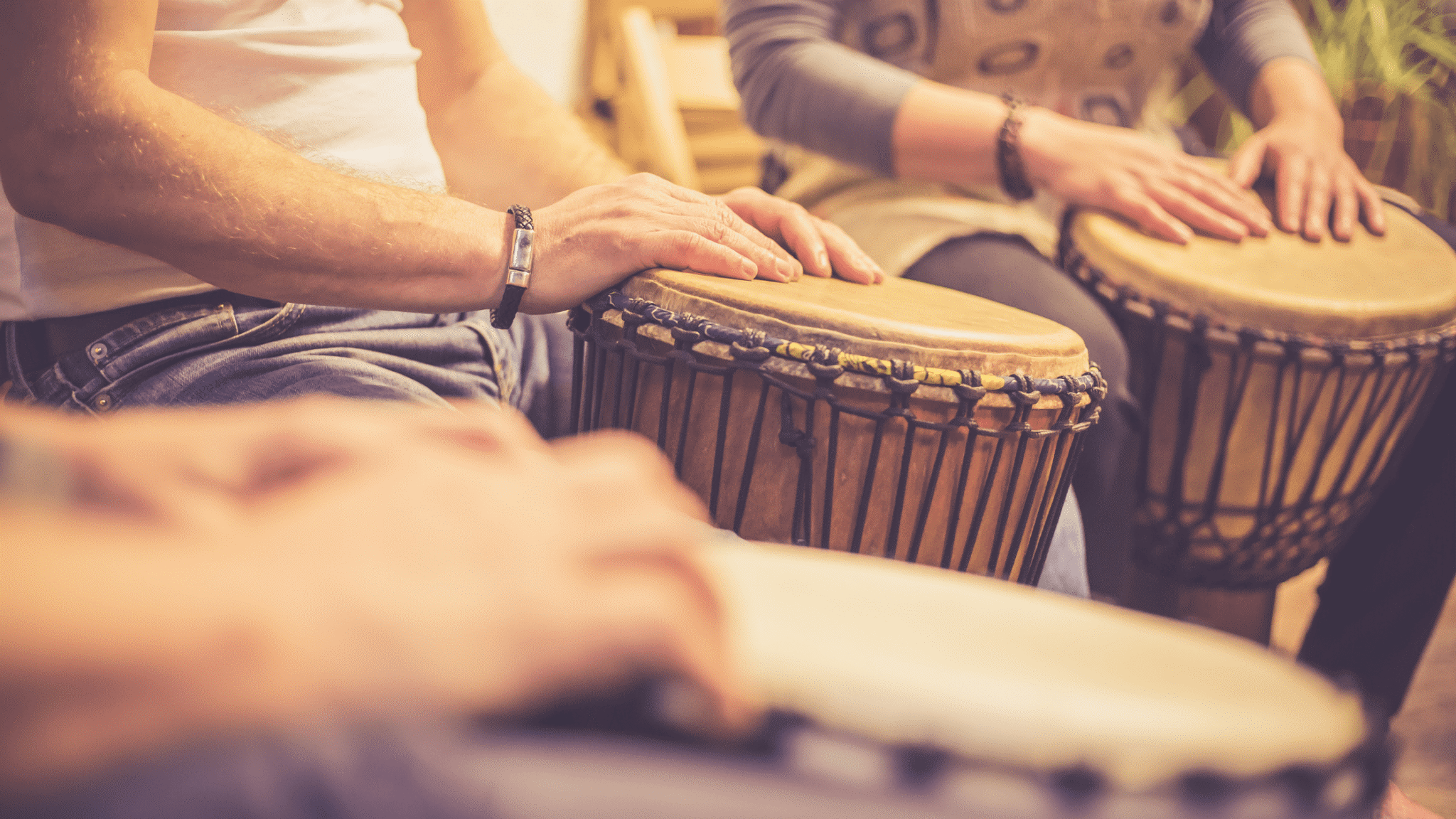 استفاده از ابزار موسیقی سنتی در پکیج موسیقی‌درمانی